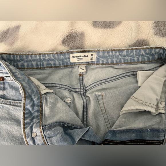 Abercrombie and finch the high rise skinny jeans - Picture 3 of 3